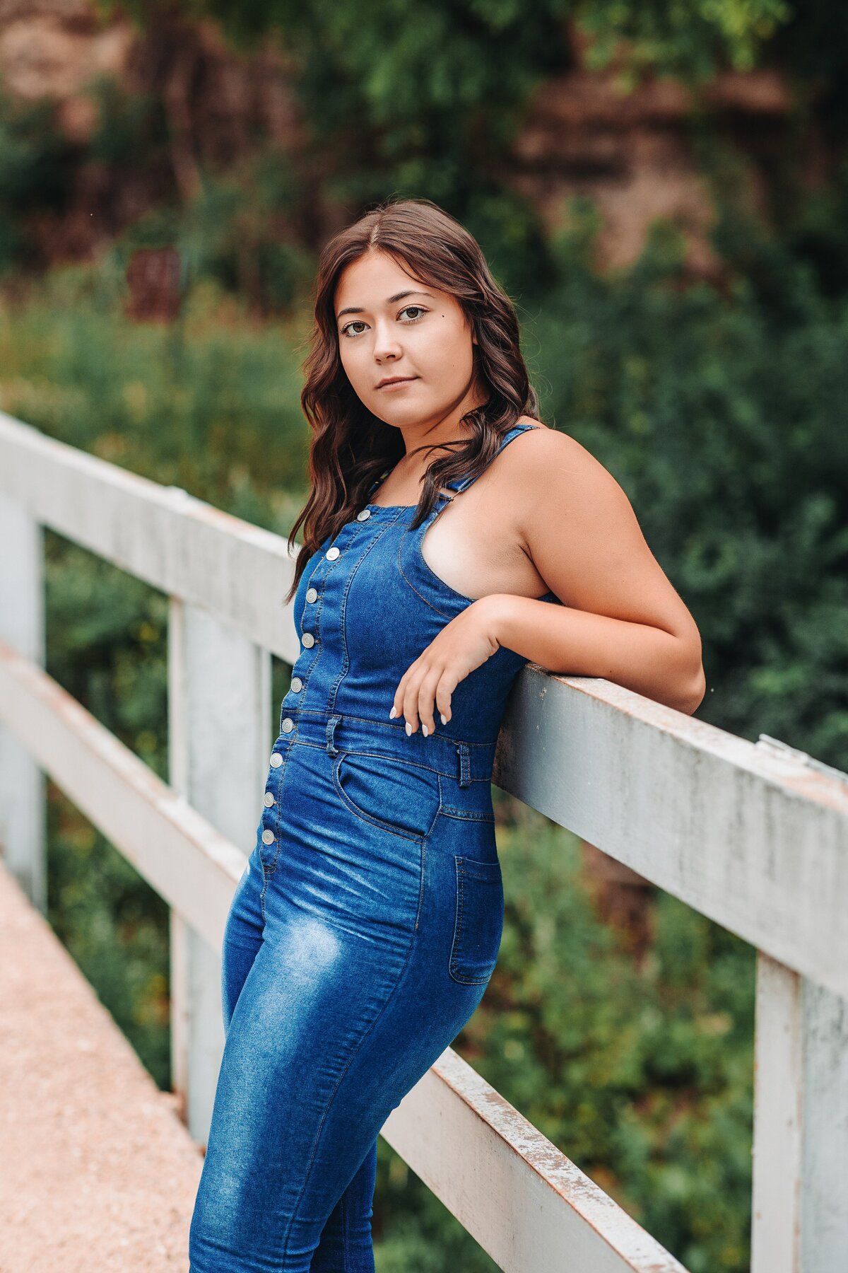 high-school-senior-girl-outfit-ideas
