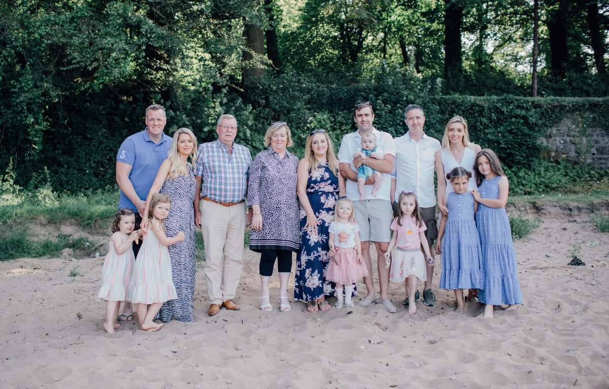 family-group-photo-on-beach