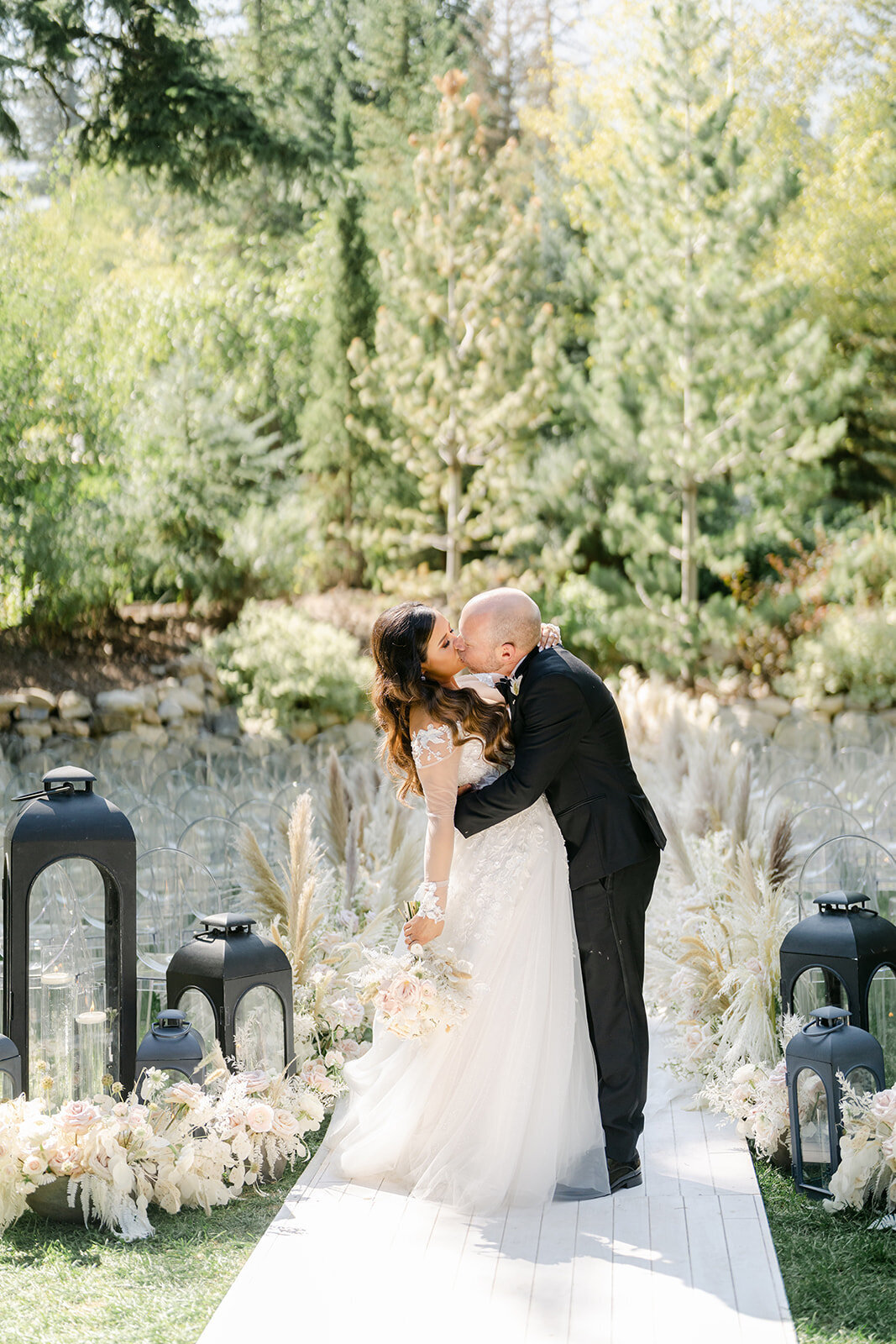 sundance-mountain-resort-fall-bridgerton-wedding-pepper-nix-2125-1105