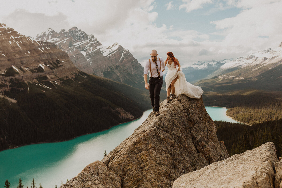 peyto-lake-banff-elopement-photographer-dani-kelsey-honeymoon-100