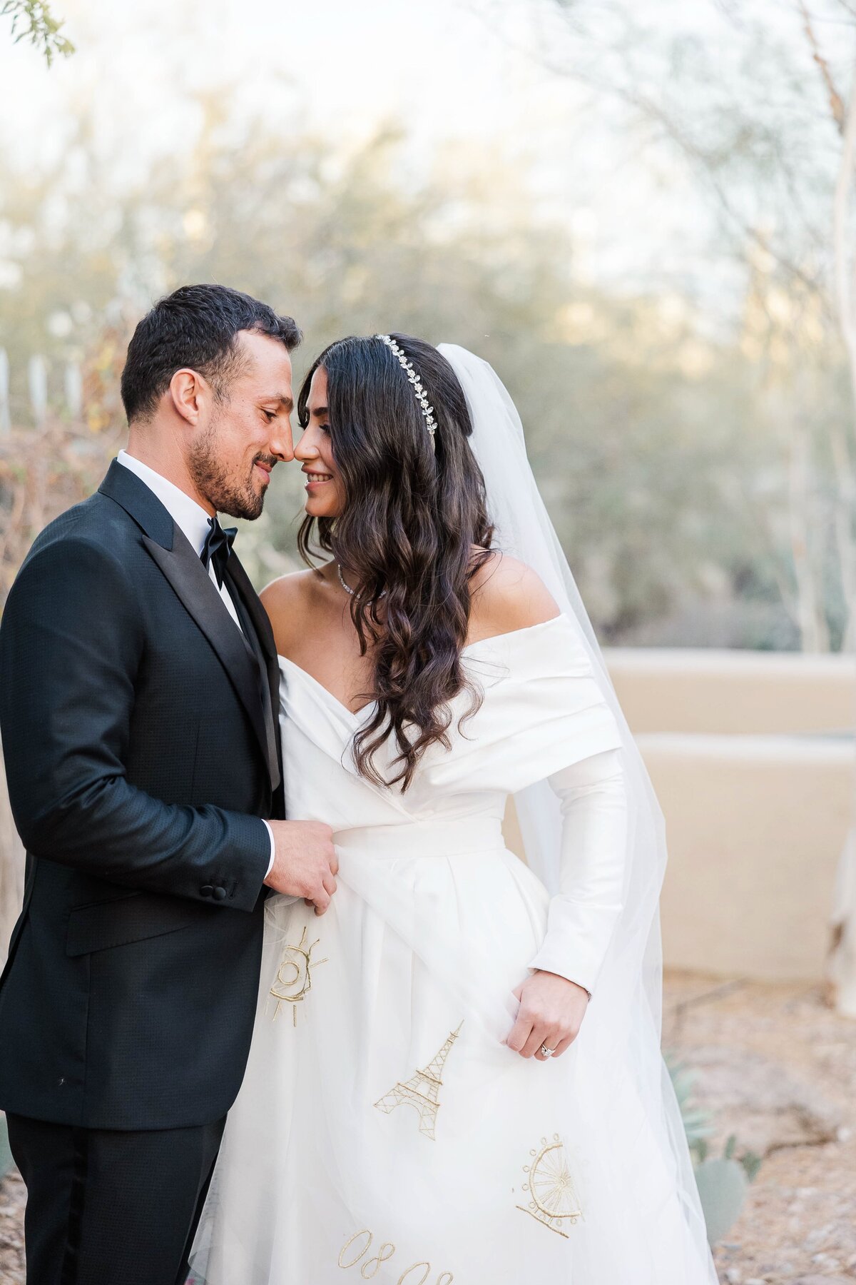 Affordable-Wedding-Photographer-Desert-Botanical-Gardens-1333