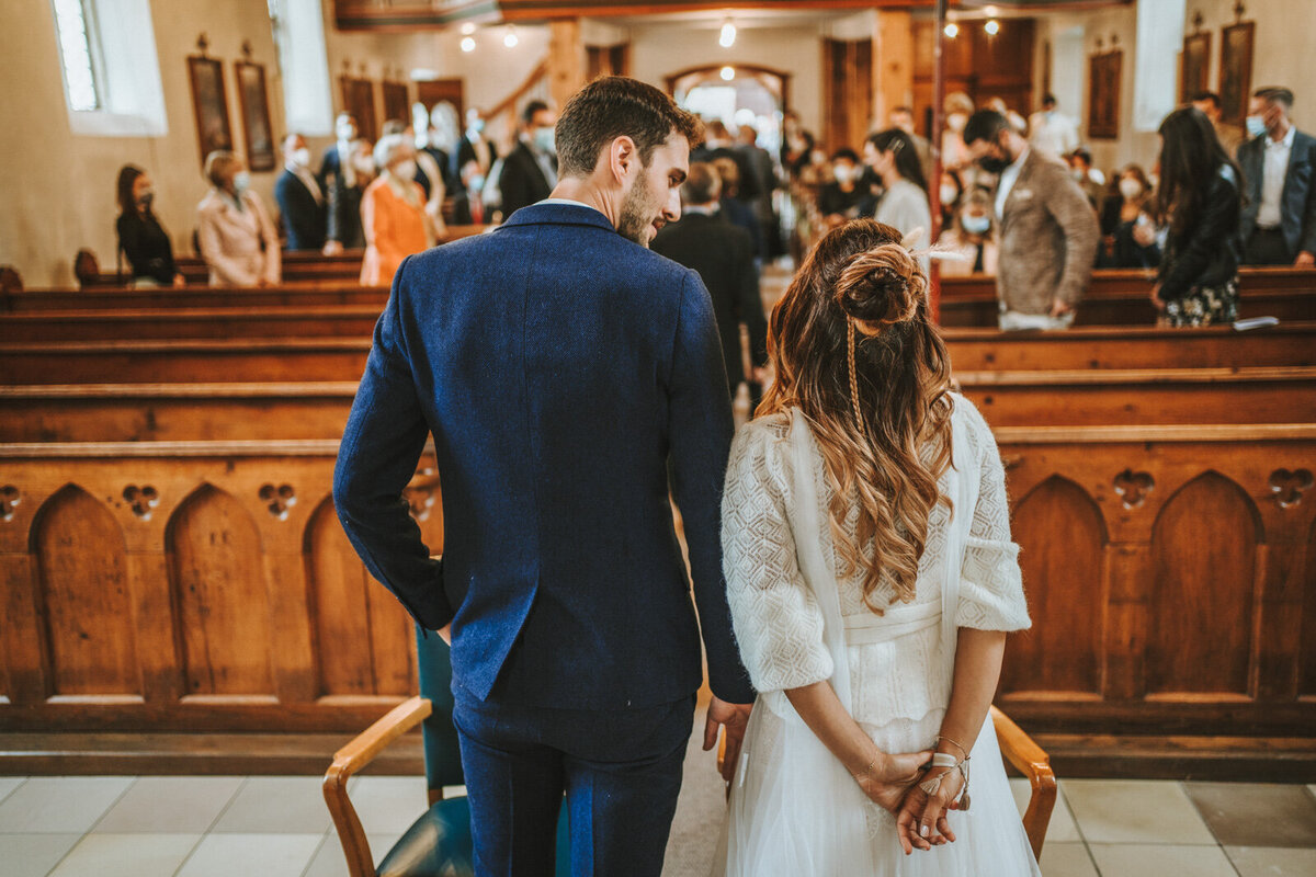 Hochzeitsfotograf-Freiburg-Hochzeitsfotograf-in-Freiburg-Hochzeit-rustikal-boho-Heiraten-Scheune-31