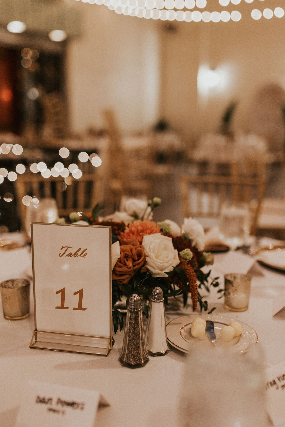 WELLING-FLORES.Wedding.EngineersClub-rcptn-34