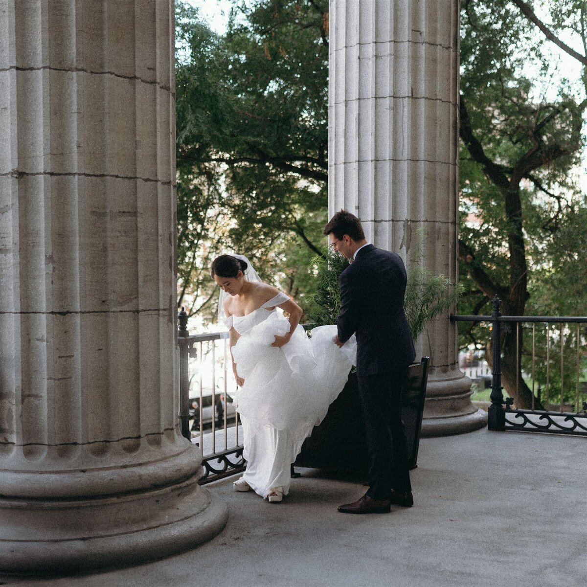 chateau-ramezay-julia-garcia-prat-luxury-wedding-photographer-8_websize