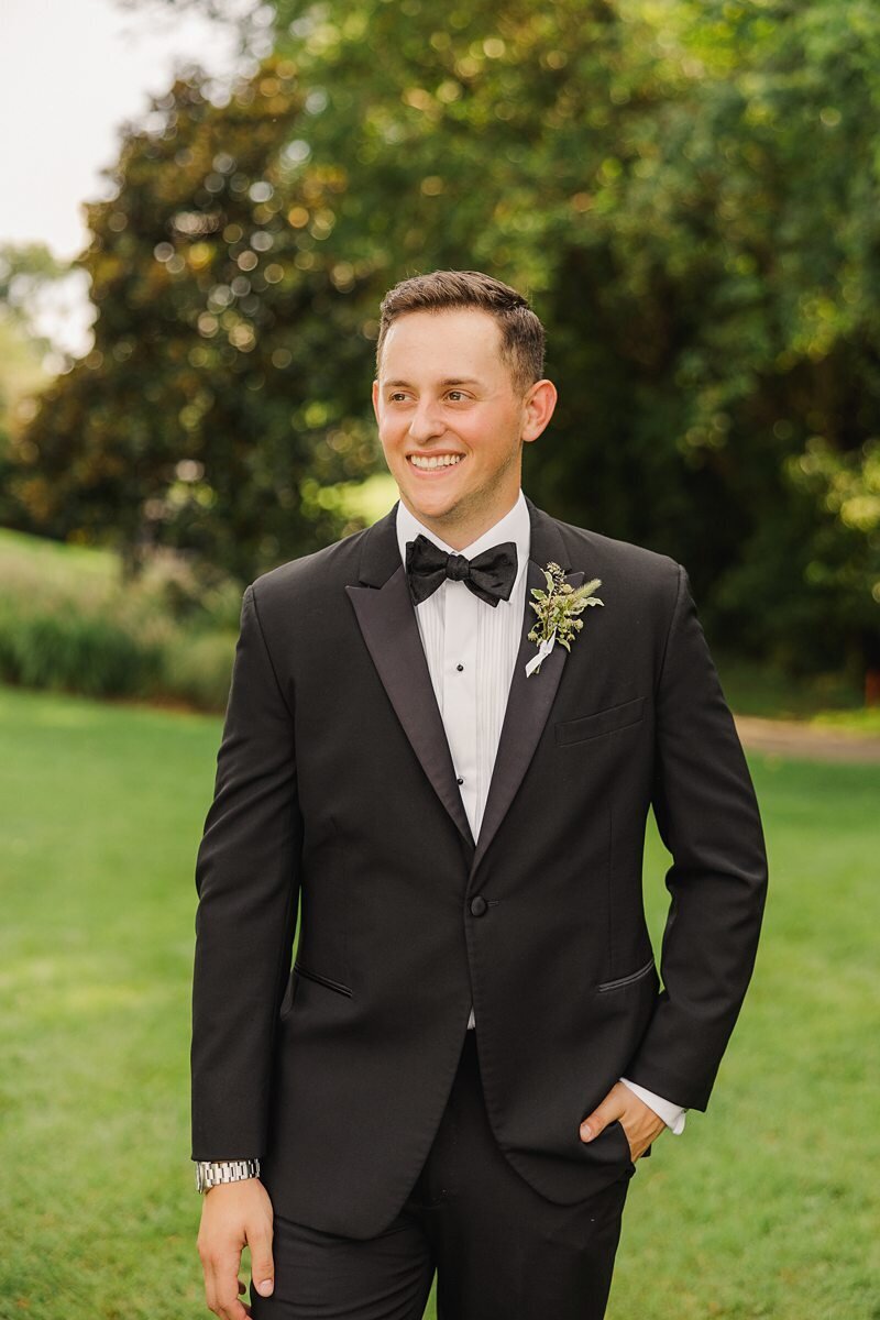 Wedding Party Portraits at Evansville Country Club182