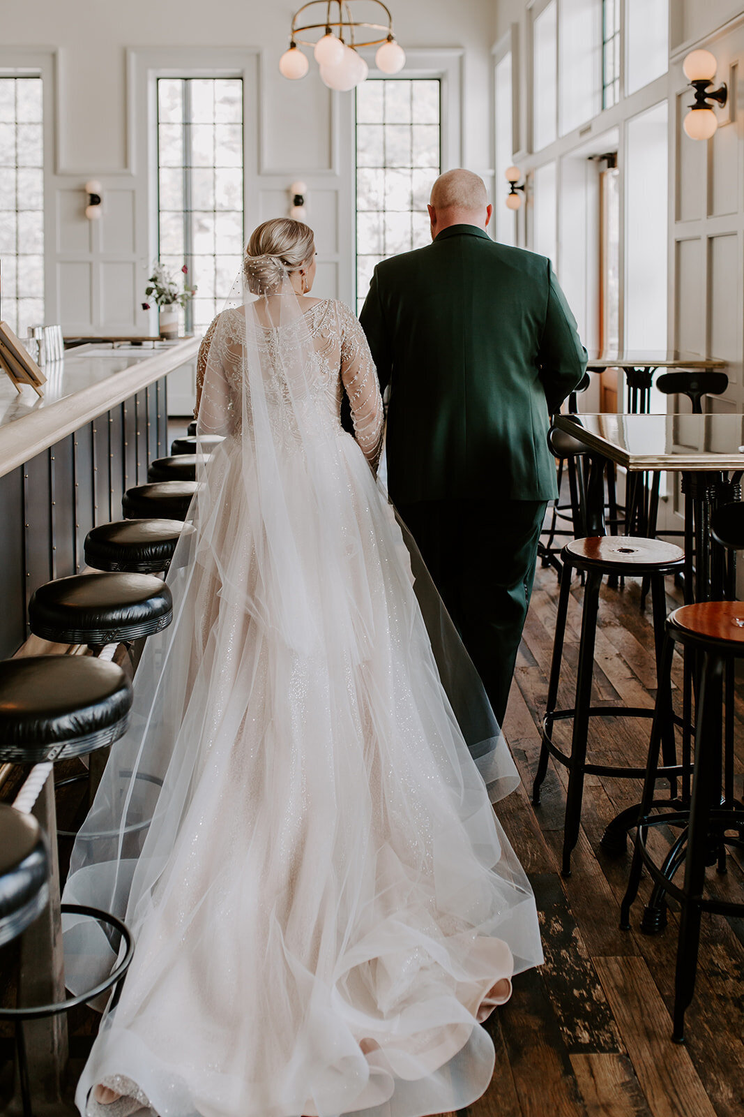 4. Surf-Hotel-Wedding-Bride-And-Groom-First-Look-88