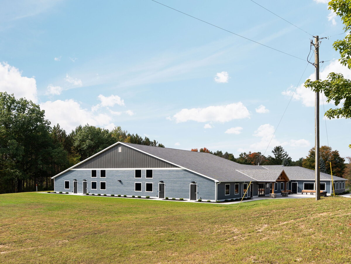 72-web-or-mls-A7403547