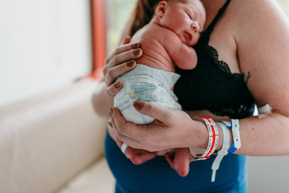 NWA fresh 48 photographer, fresh 48 photography near me Northwest Arkansas, newborn baby photography 
