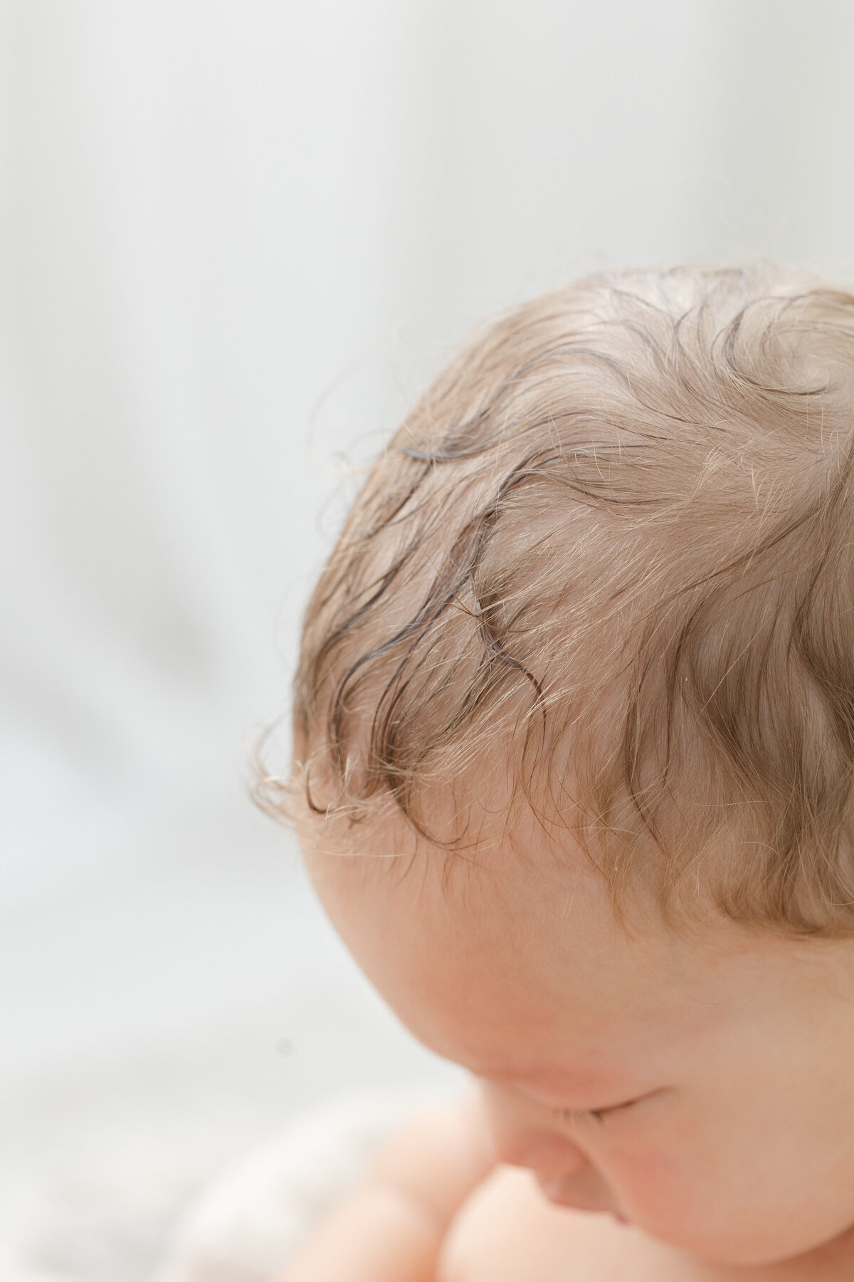 6 month baby milestone portrait session at Philadelphia photography studio - 3