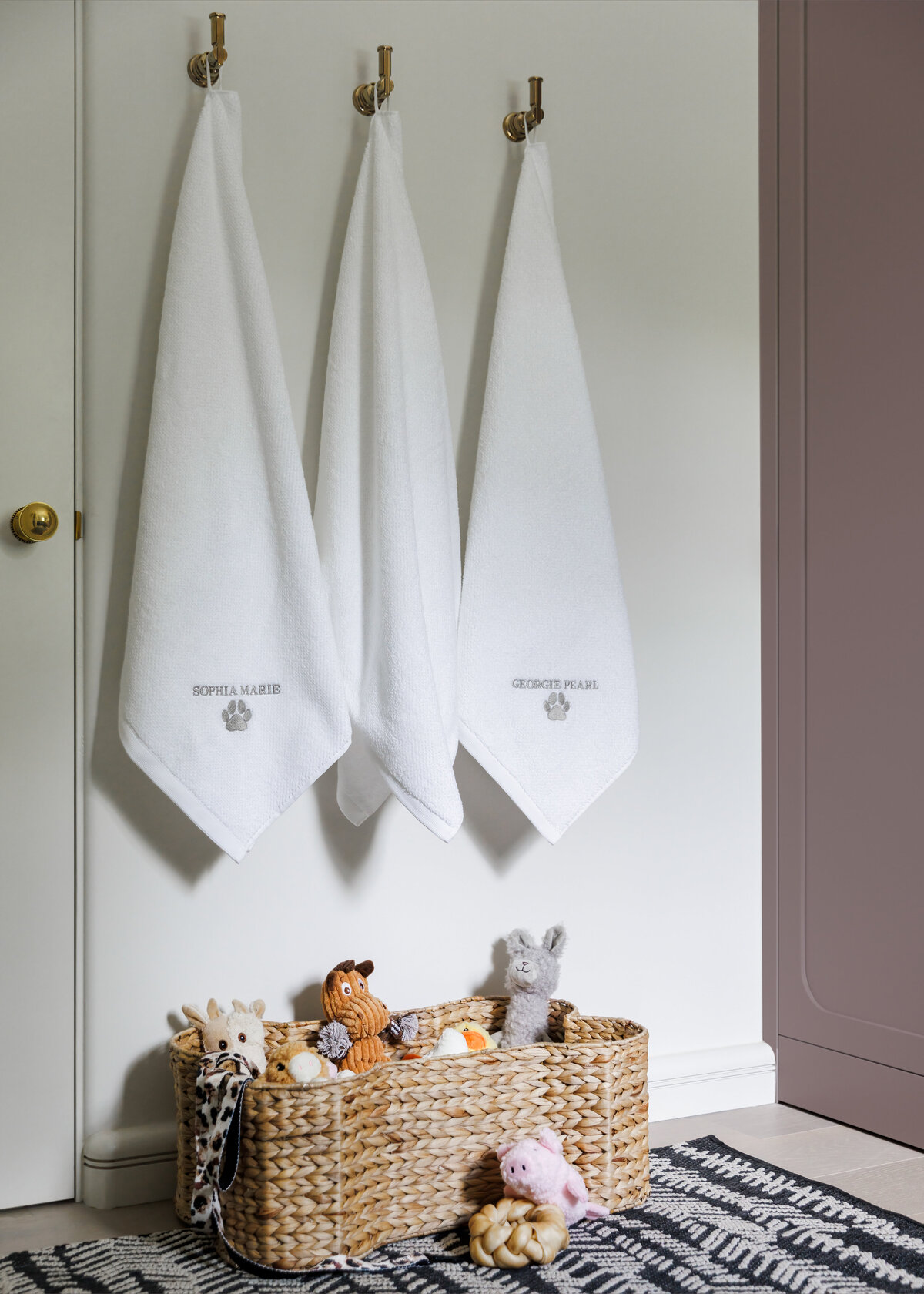 Southeastern Showhouse - Pet Spa - Evan Millárd Interior Design