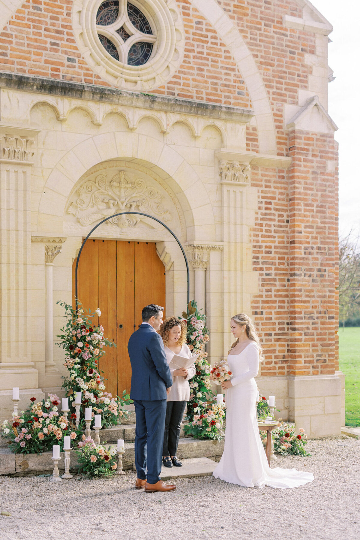 Maïlys Fortune Photography Husband Wife Wedding Weddings Photography France Switzerland Italy Timeless Dreamy Imagery Bilingual French English Destination Weddings Destination Wedding Provence French Riviera Paris Lake Como Tuscany72