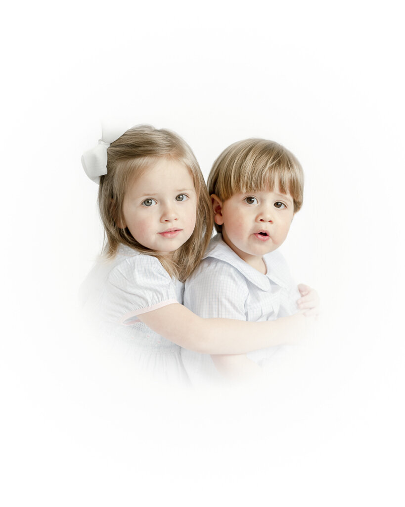 Vingetted children's portrait