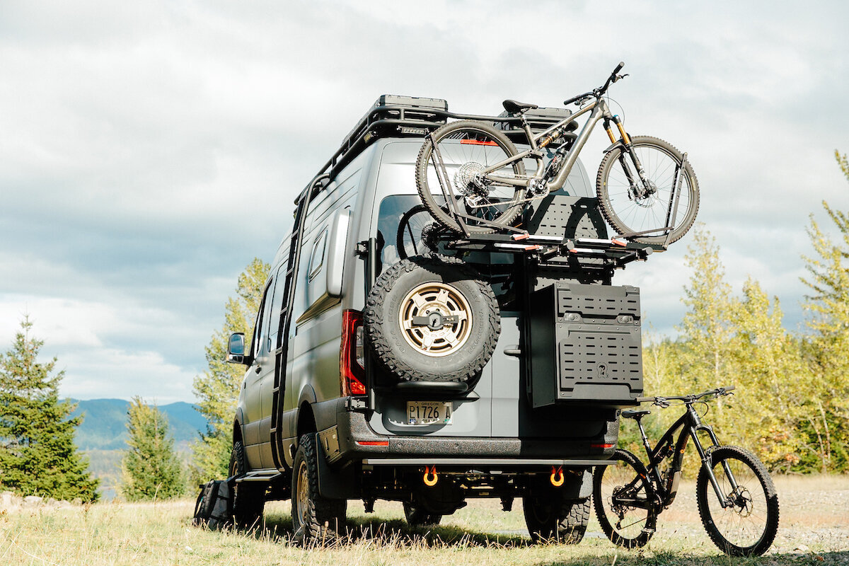 4_SummitSeeker_251013_BMV_#125_SlowFastcreative_1381