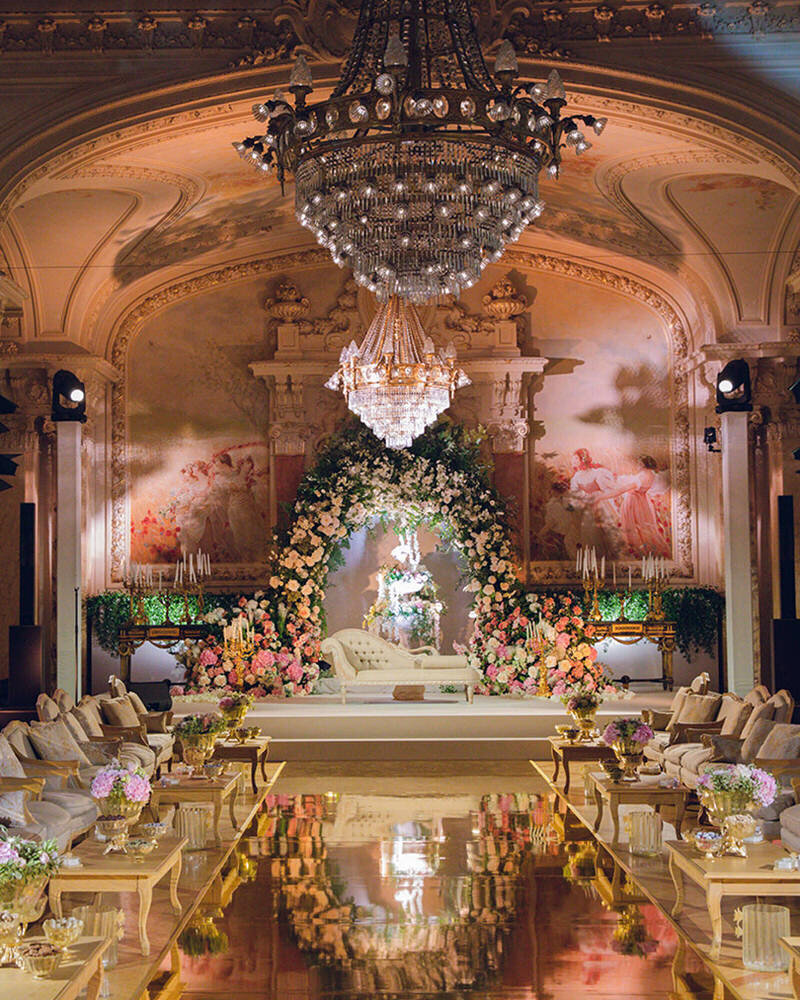 Luxury Wedding Zaffa in Lausanne Switzerland by Alejandra Poupel - 2