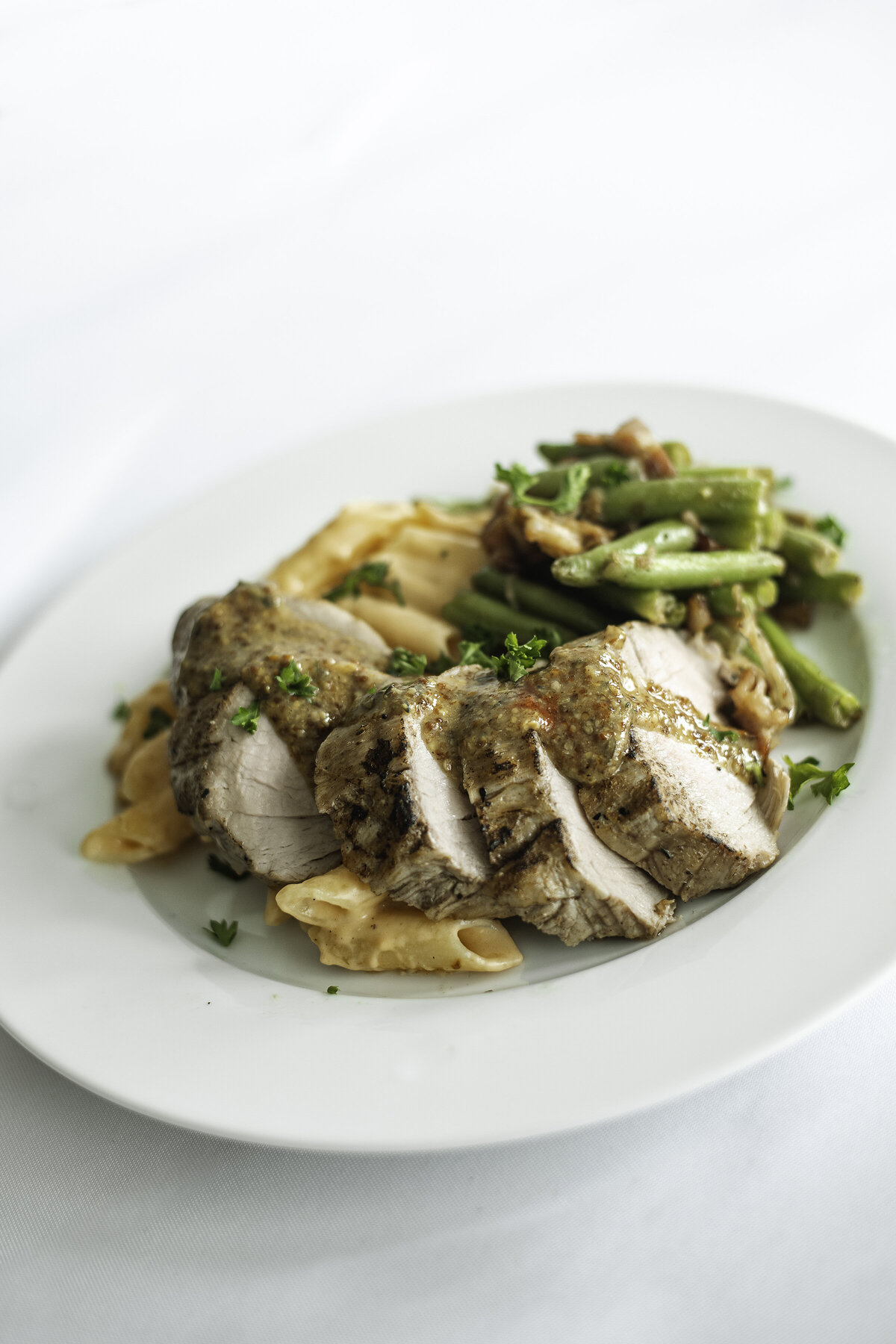 Plated meal made by Mason Dixon catering