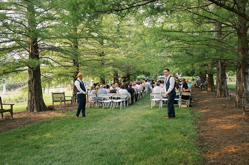 reiman-gardens-ames-iowa-wedding-photographer_0019