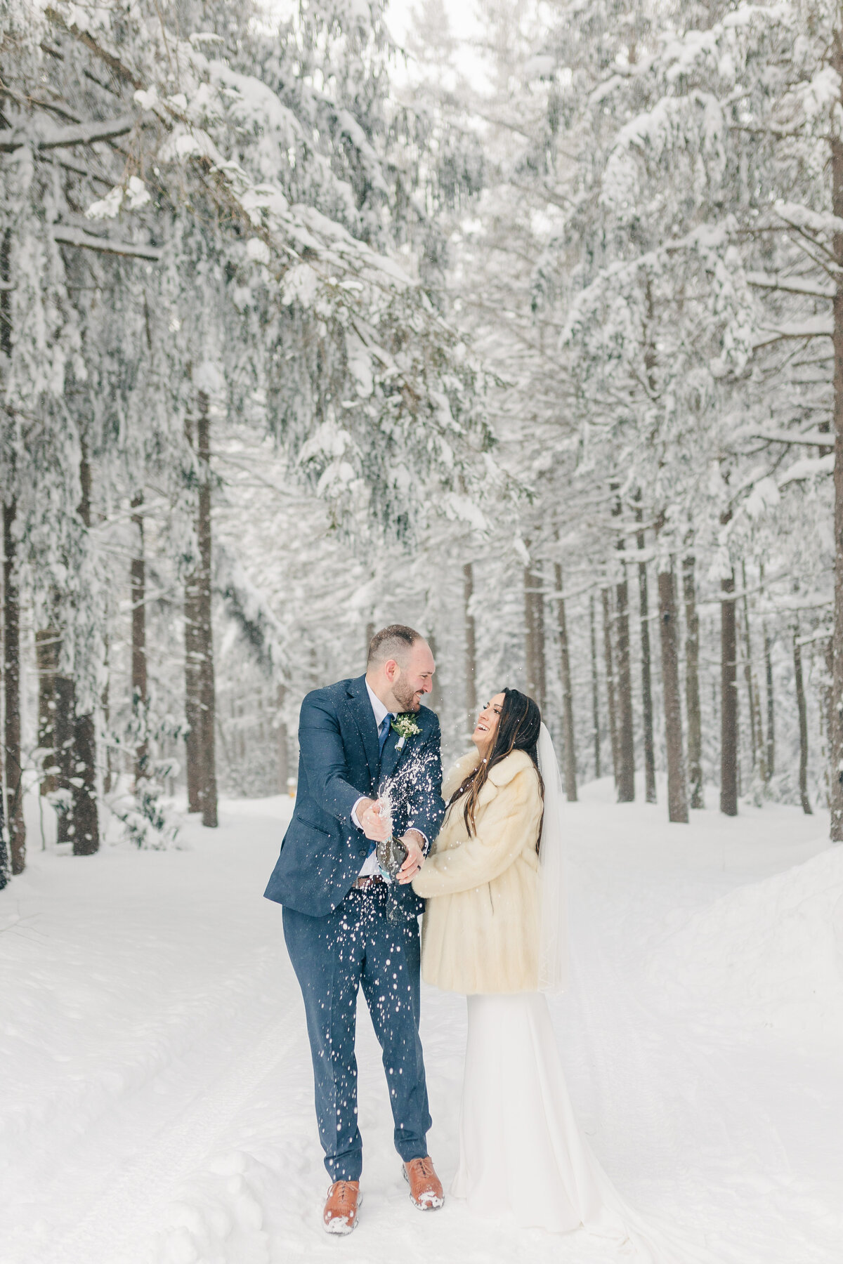 Megan+Donny-Zoe-Evans-Photography-371