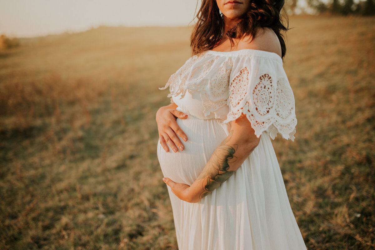 red-deer-central-alberta-newborn-maternity-photographer-18