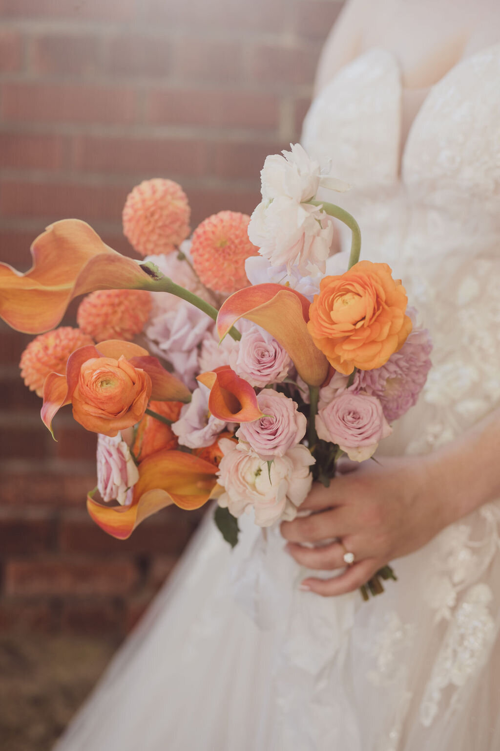Orange-art-gallery-september-wedding-33