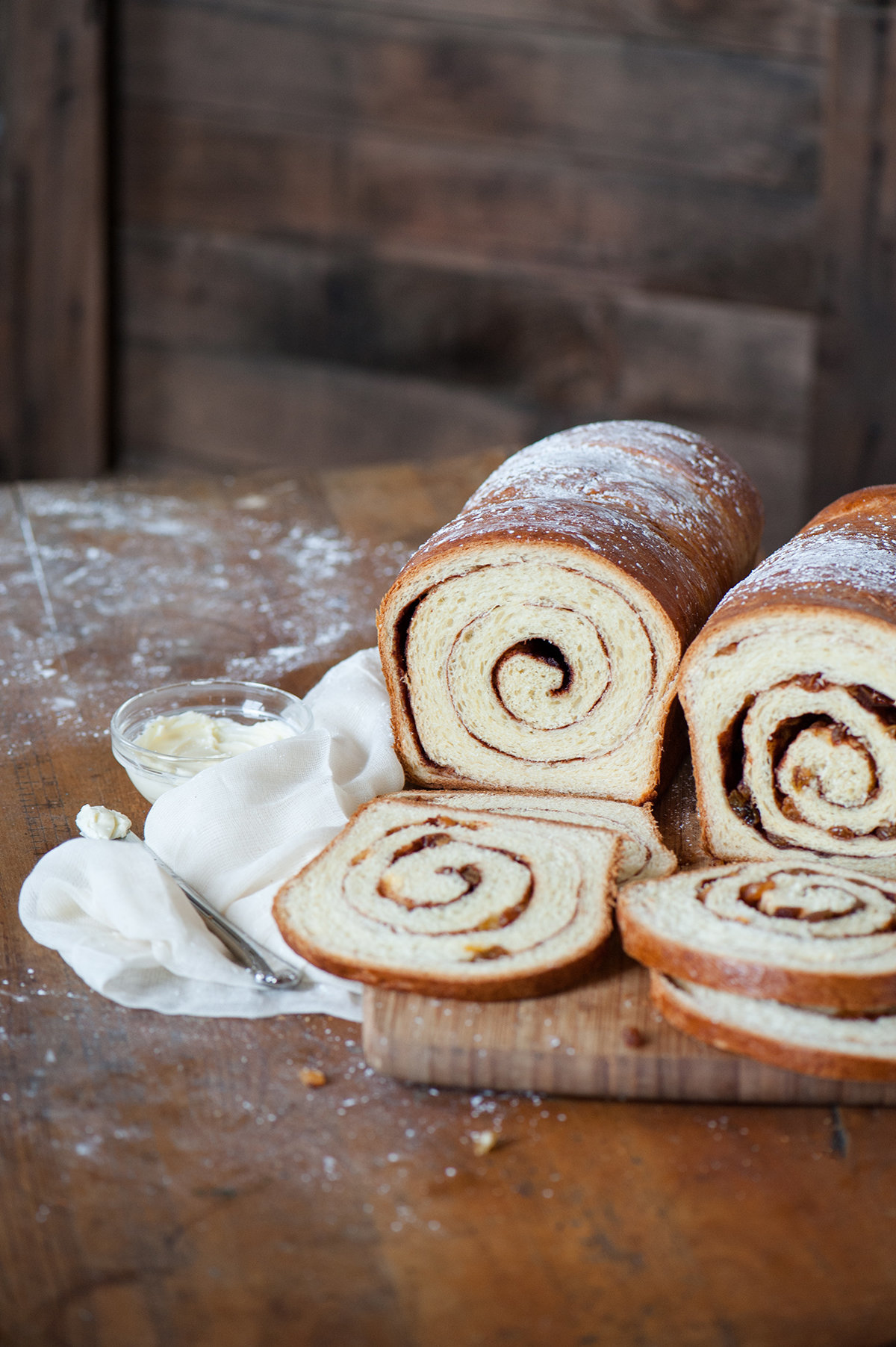 CinnamonSwirlBread-web