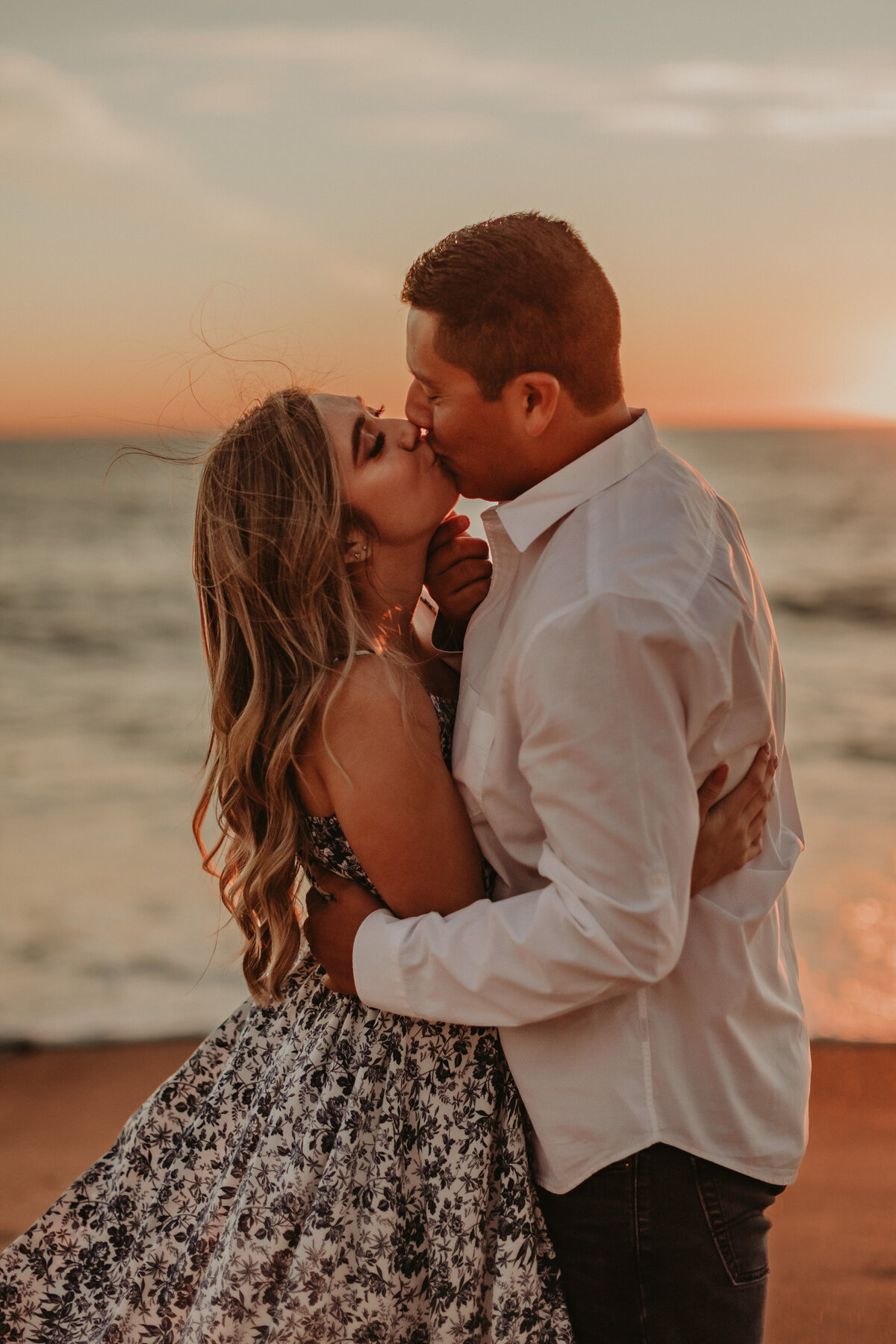 orange-county-beach-rustic-engagement-session-23