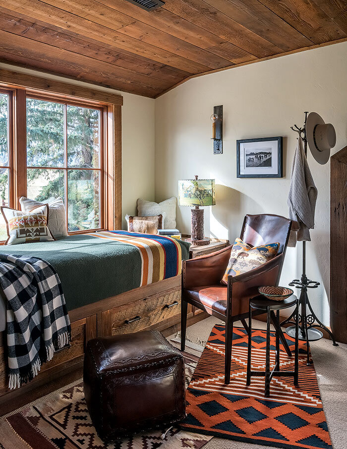 Mountain Living 2