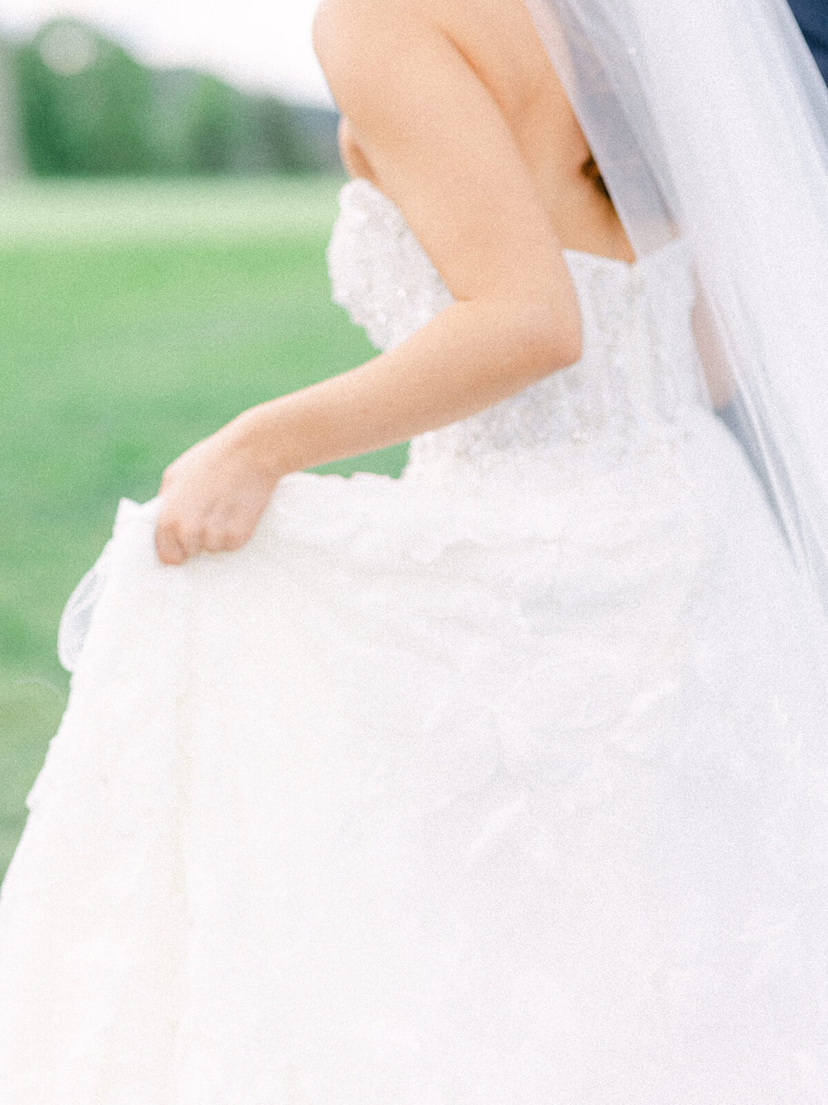 052425_Bridgette-and-Sean-Oakmont-Country-Club-Wedding-Previews-104