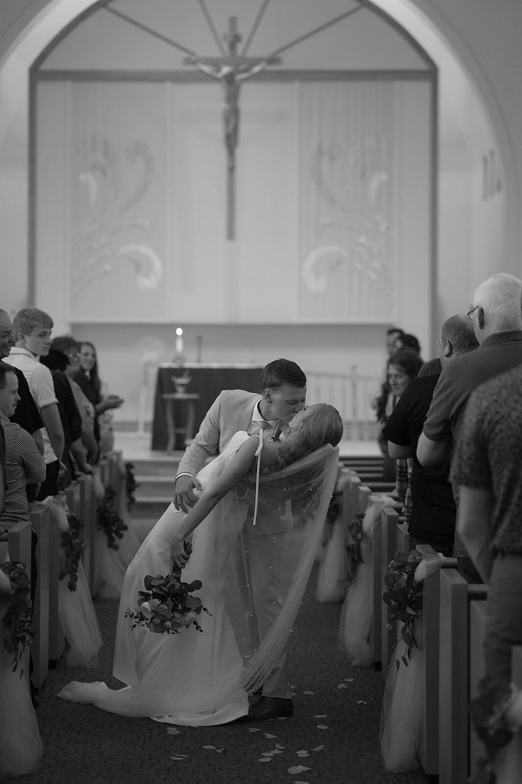 OLSONWEDDING_BlackandWhiteCopies_1573-Copy1_websize