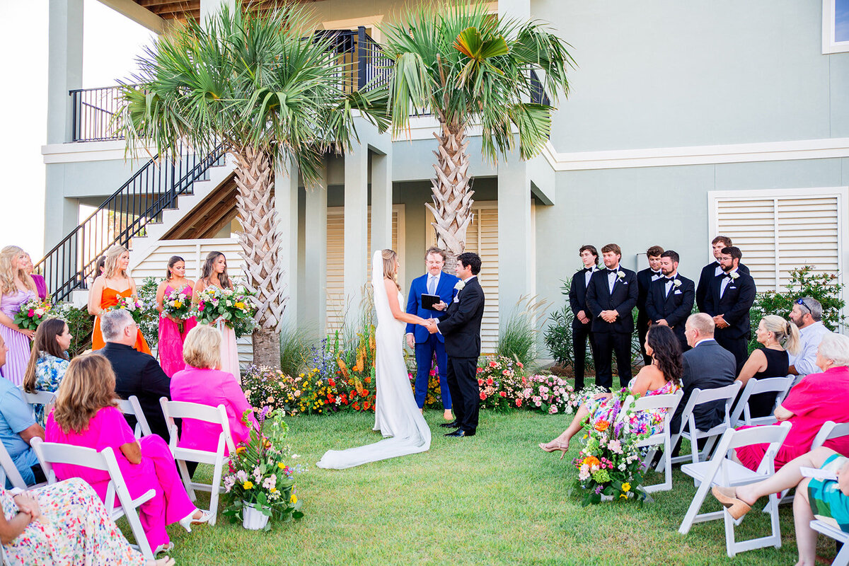 Destination-Wedding-Beach-Kiser-Images30