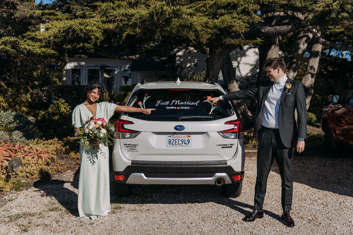 Joyce Li Photography Destination Wedding Elopement Engagement Lifestyle Portrait Photographer West Coast Seattle Washington California hastingshousegardenwedding-38