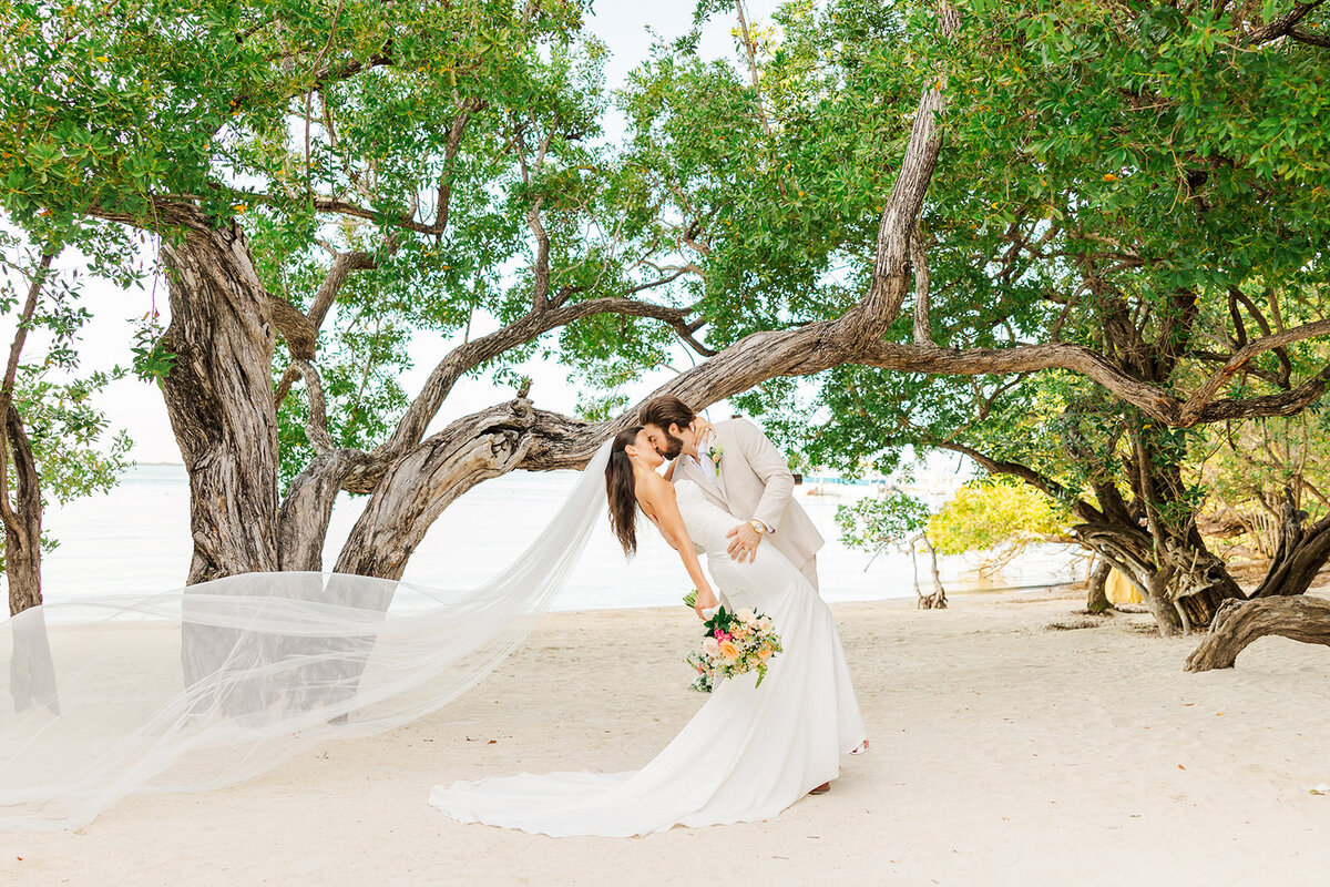 bakers-cay-key-largo-wedding-711