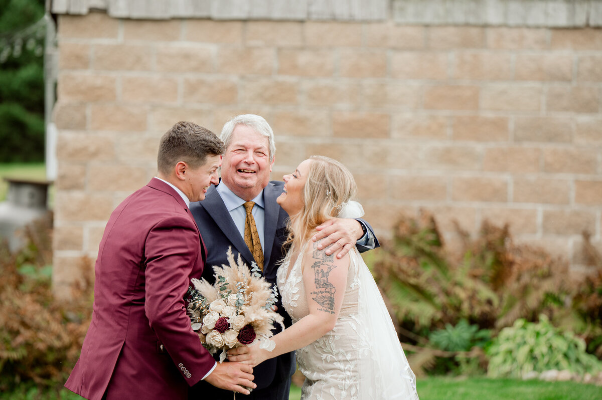 104-Wedding Family Portrai Highlights-DSC_3001-Wedding Photography- St Cloud MN- Central MN, Nicole Hollenkamp