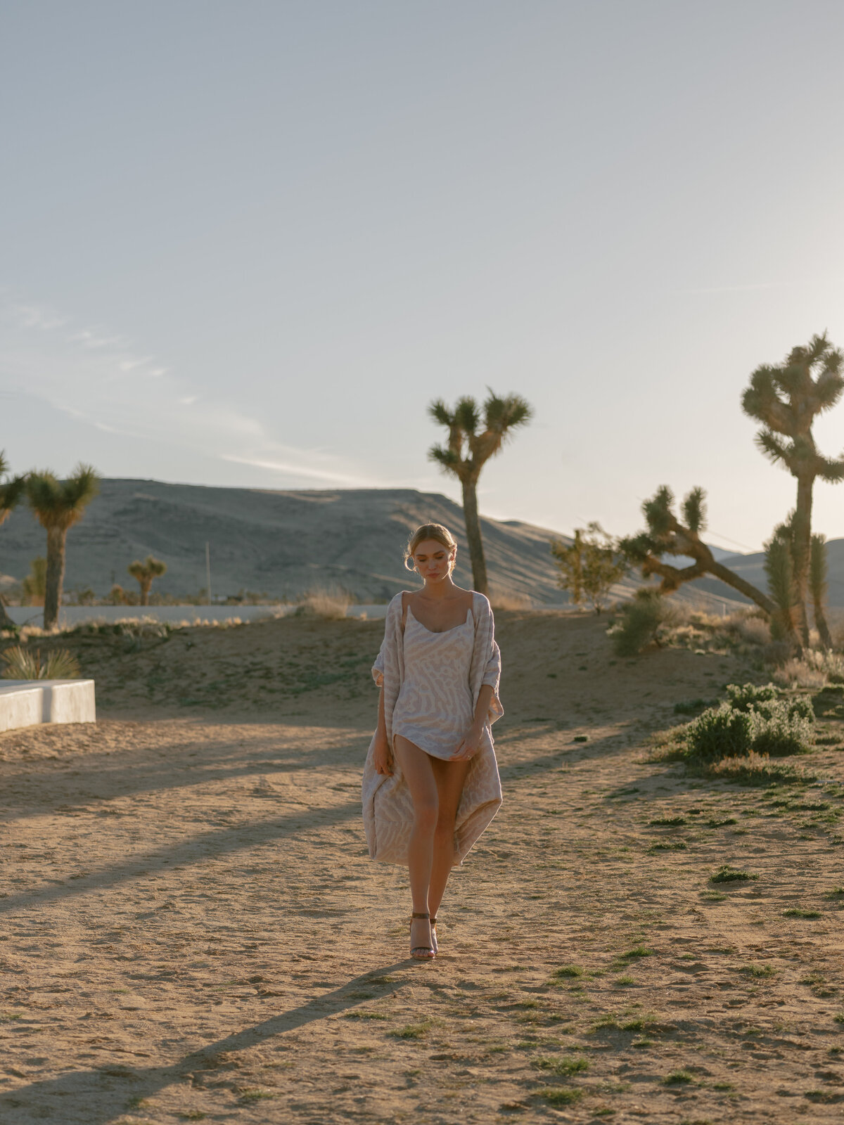 Wedding-Bridal-Fashion1-Yucca-Valley-California-Kelli-Christine-Photo-9