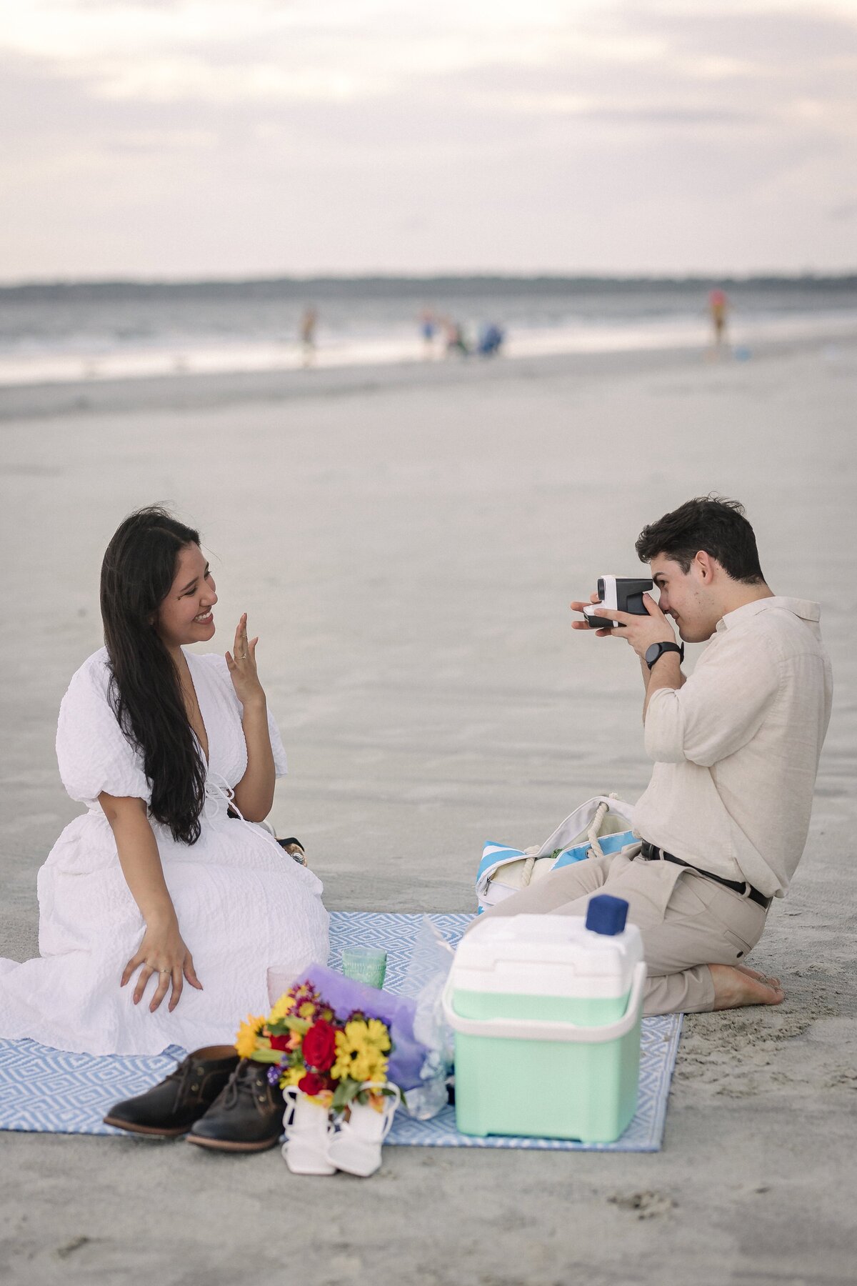 St Simons Island proposal on the beach | St Simons Island Photographer | Phavy Photography