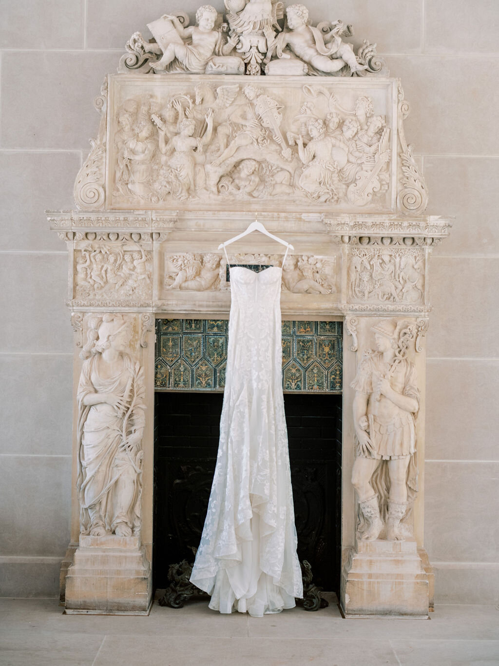 Hannah&Andrew_GallisonHallWedding_SneakPeek-3