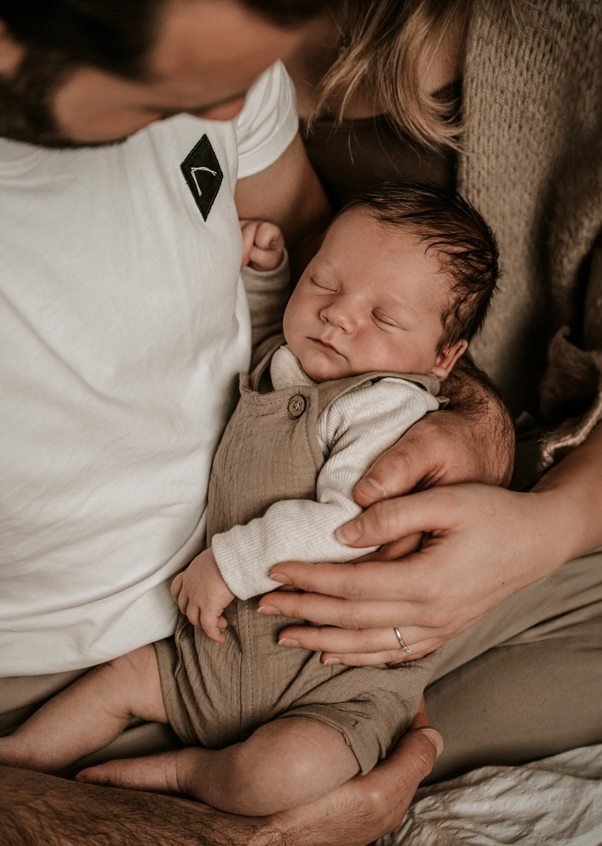 Jiscafotografie_newbornshoot-newbornfotograaf-lifestyleshoot-fotograafnijmegen-gezinsfotografie-157