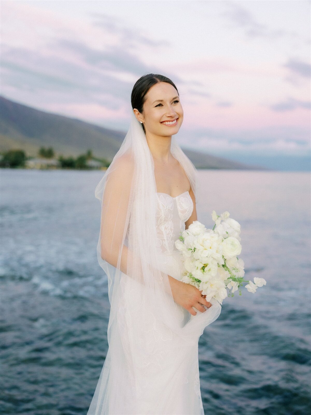 caitlin-alohilani-megan-arnie-olowalu-plantation-house-wedding-highlights-392