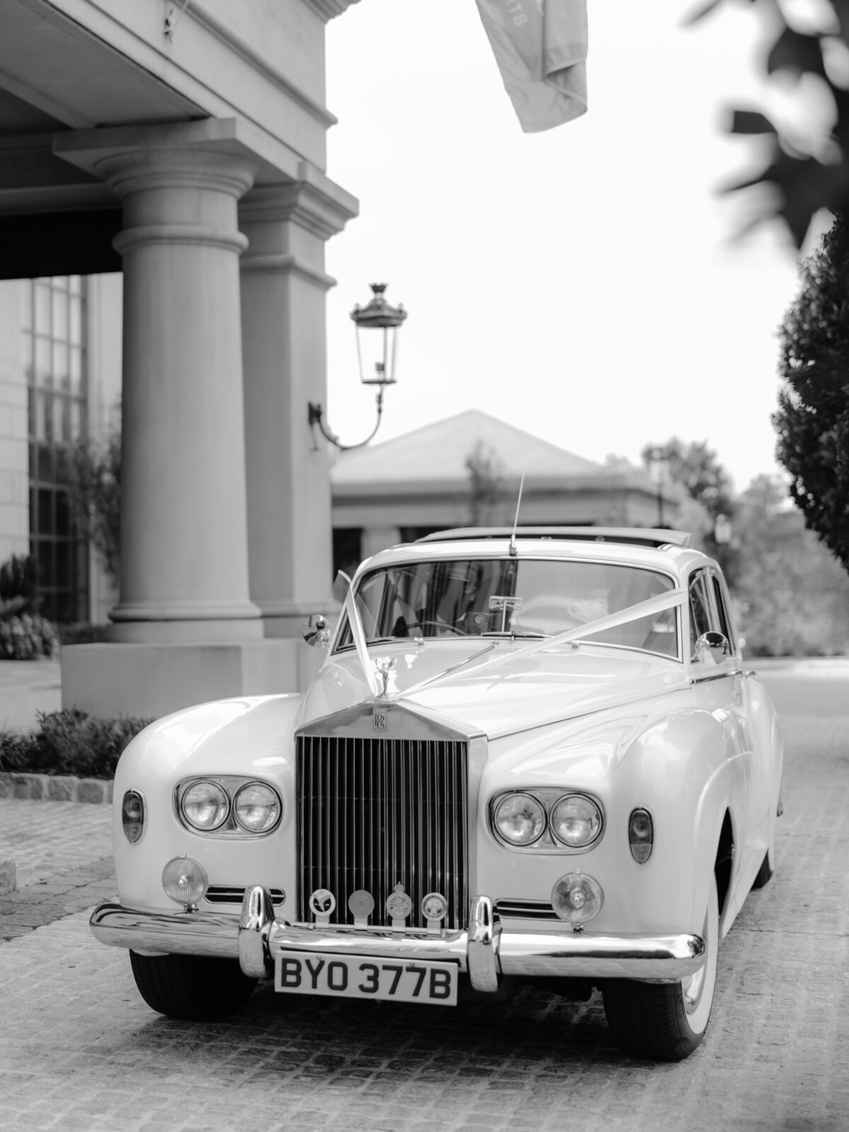 vintage-getaway-car
