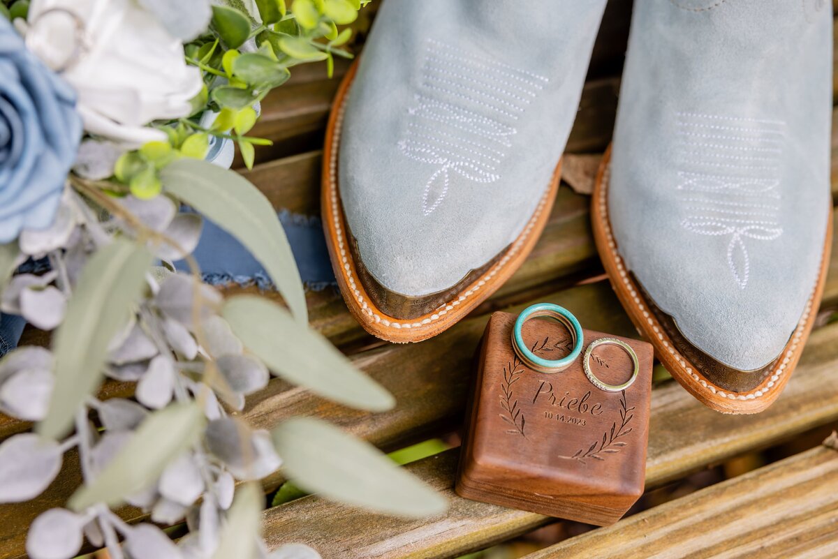 Jesse & Andrew Wedding Photography - DVX10076