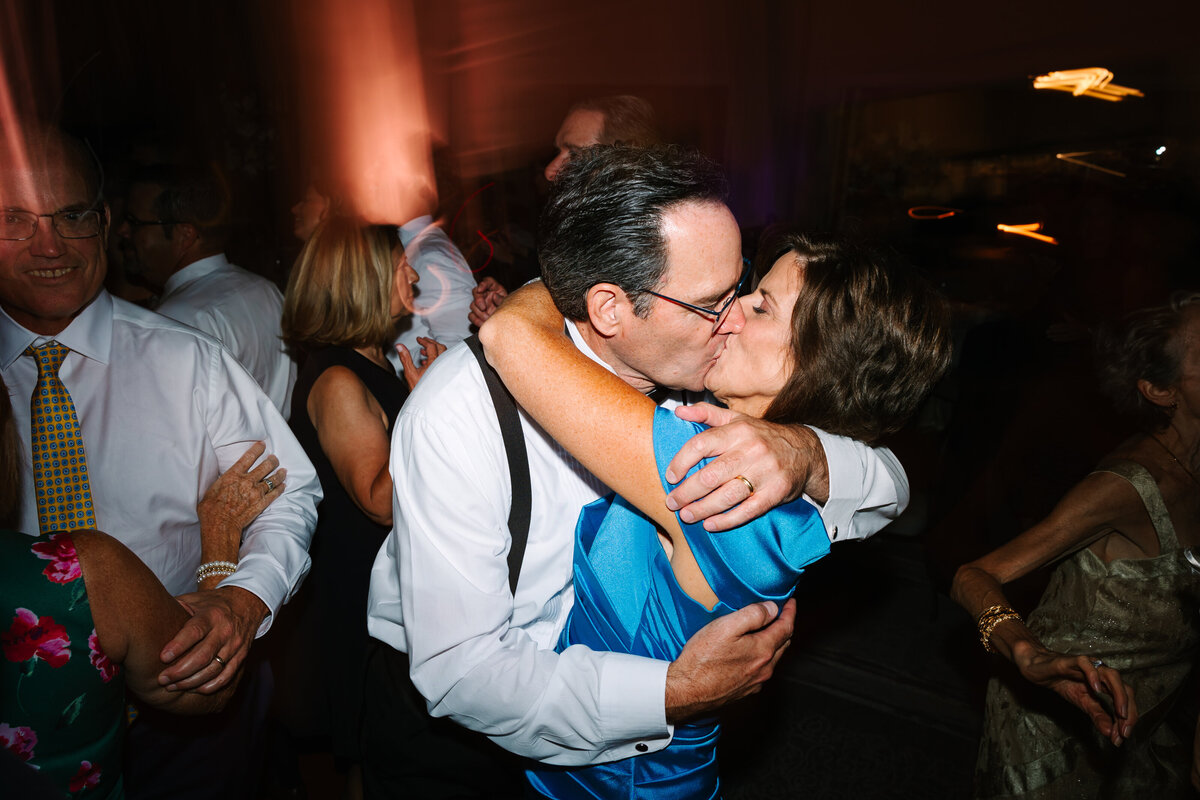 Chicago Luxury Wedding Photographer Lainie Arnold-64