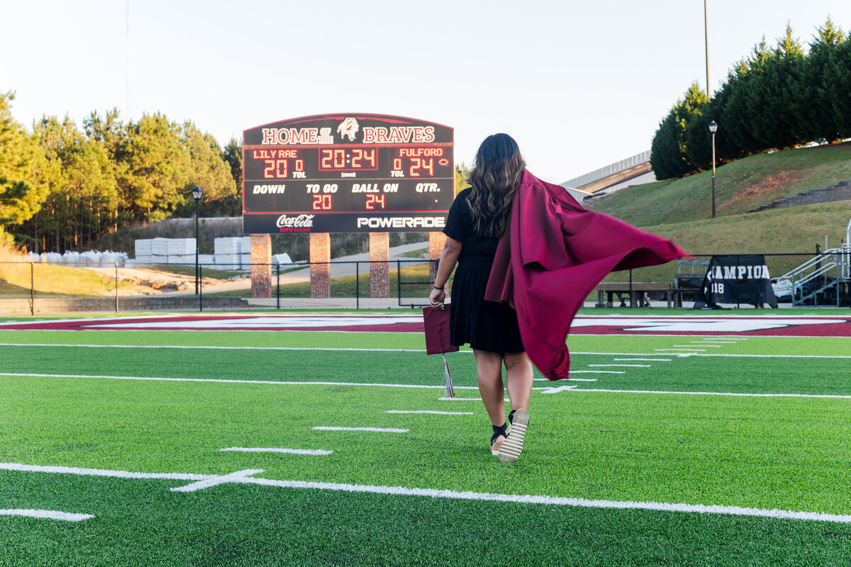 heard-county-senior-photographer-cap-gown-football