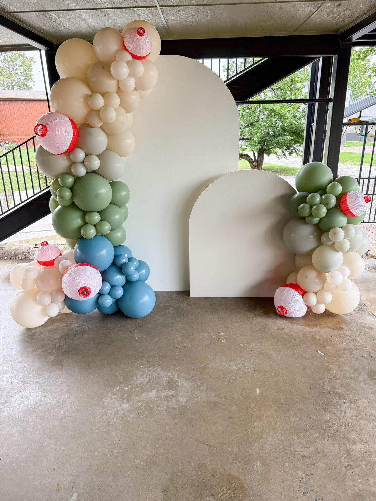 fishing bobber balloons and backdrop