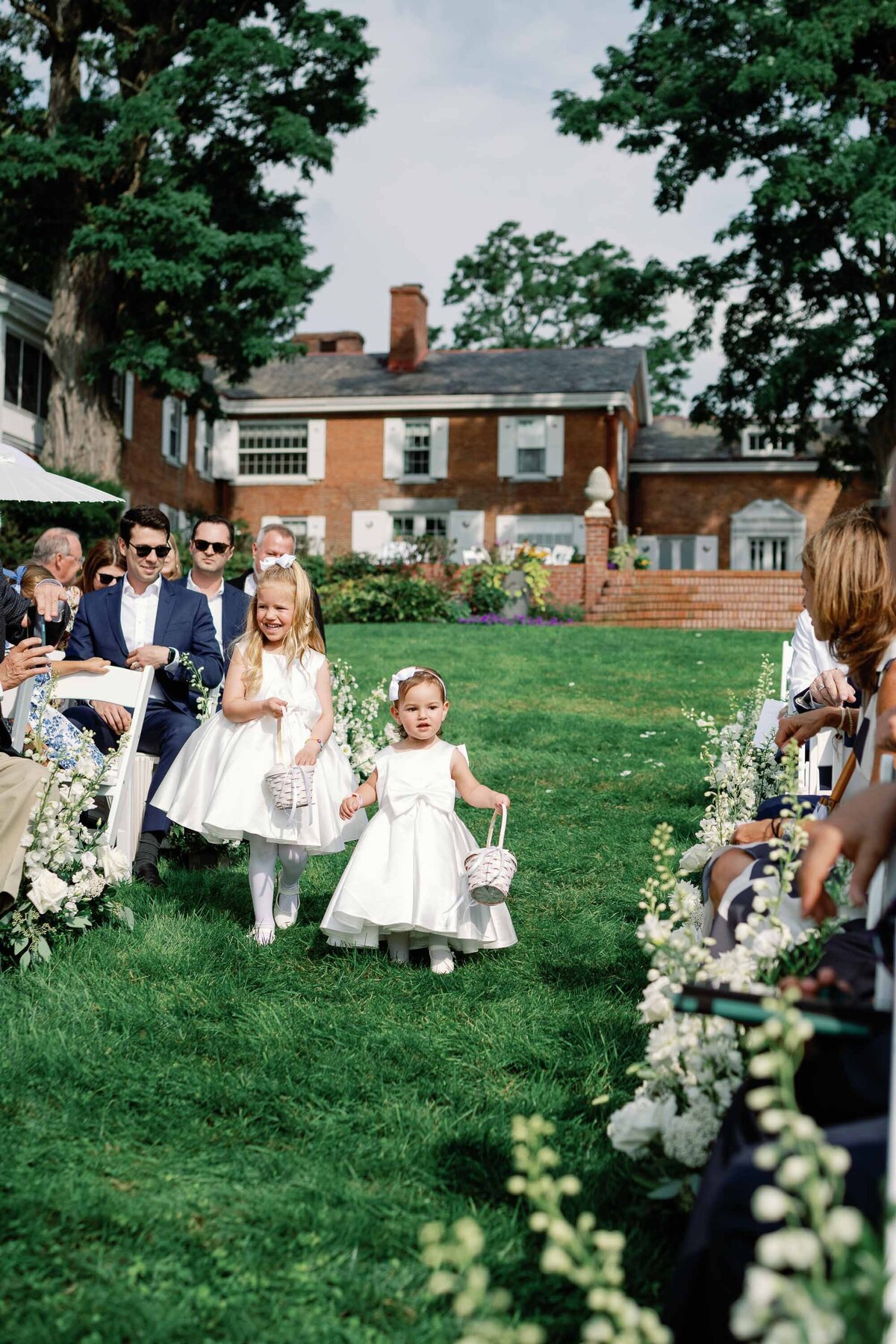 brick house shelburne museum wedding ceremony