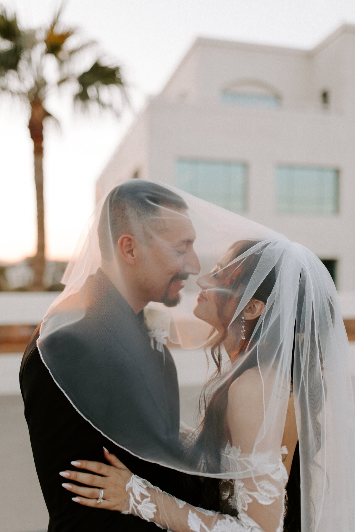 soho63-chandler-wedding-and-event-venue-photo-locations-downtown- sunset-palm-trees
