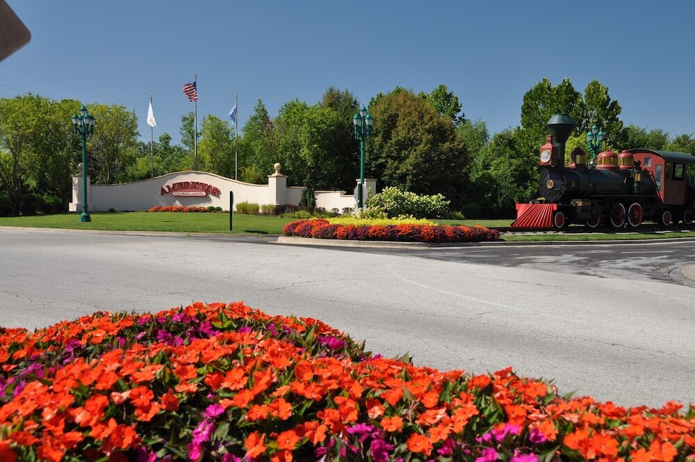 Commercial landscape company project in Kansas City: seasonal flowers showcase
