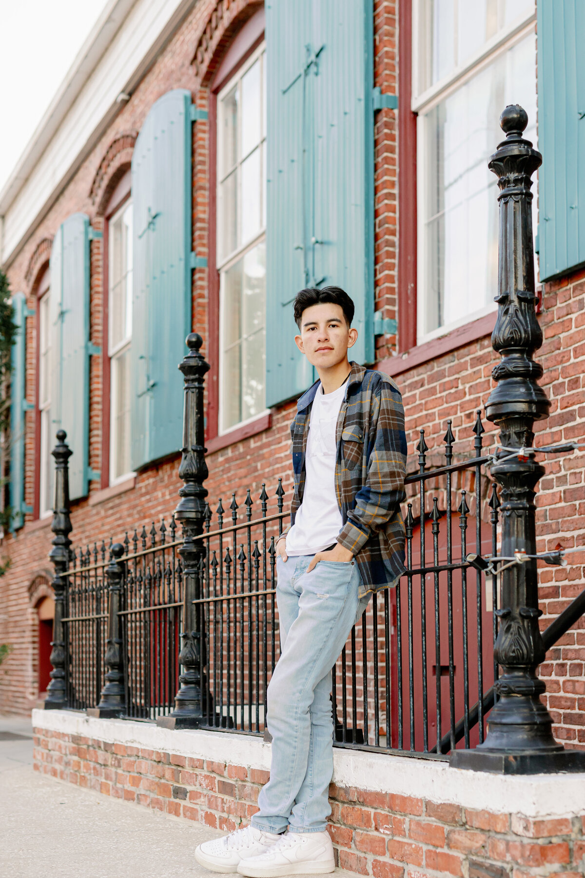 Sandi-michelle-photography-high-school-senior-tampa-florida-urban-4