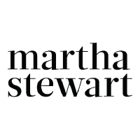 Martha Stewart logo for British bridal designer of silk, handmade wedding dresses, Luna Bea