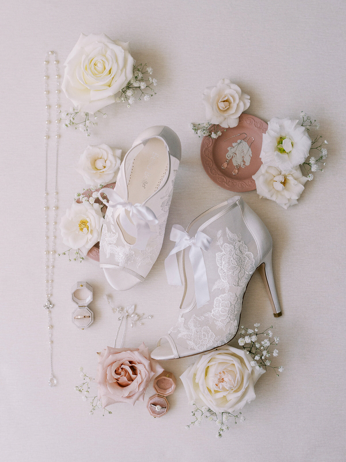 raven-alexandra-signature-weddings-calgary-banff-jasper-alberta-saskatoon-saskatchewan-luxury-wedding-planner-m-and-l-wedding-27