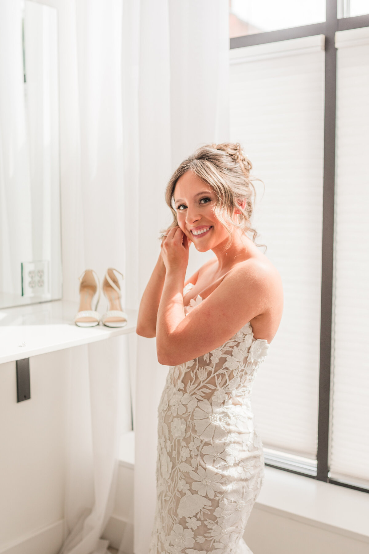 Lillie Mae Photo - Katie & John - Sneaks-20