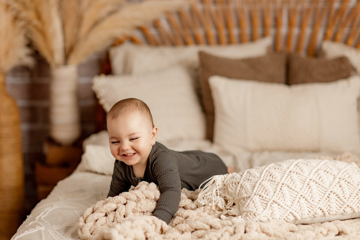 best NWA baby photographer, milestone photography NWA, baby photography near me NWA